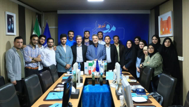 تصویر نشست صمیمی اعضای انجمن اسلامی دانشجویان مستقل علوم پزشکی تبریز با معاون فرهنگی دانشجویی وزارت بهداشت، درمان و آموزش پزشکی